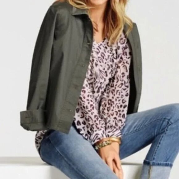 Cabi 5337 Glamour Blouse Off White Leopard Print Top Size L - Picture 1 of 11